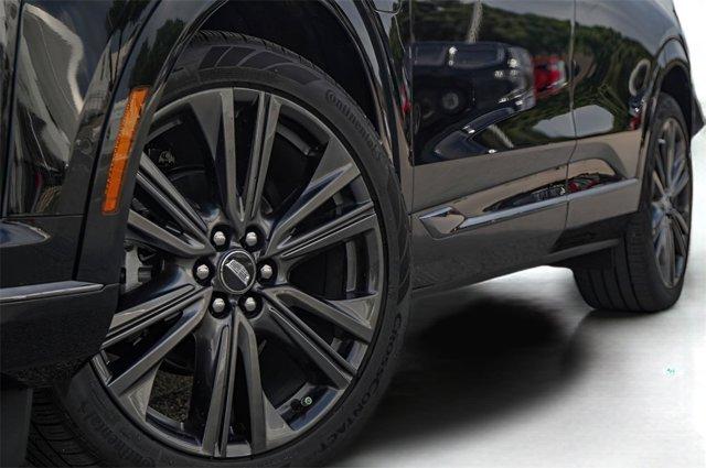 new 2025 Cadillac OPTIQ car, priced at $58,514