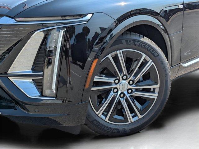 new 2025 Cadillac LYRIQ car, priced at $64,640