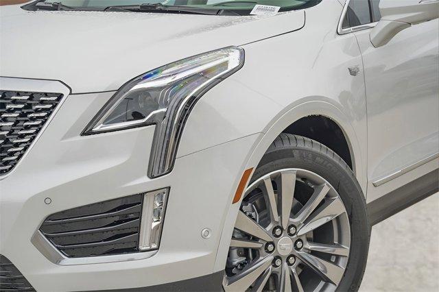 new 2025 Cadillac XT5 car, priced at $59,090