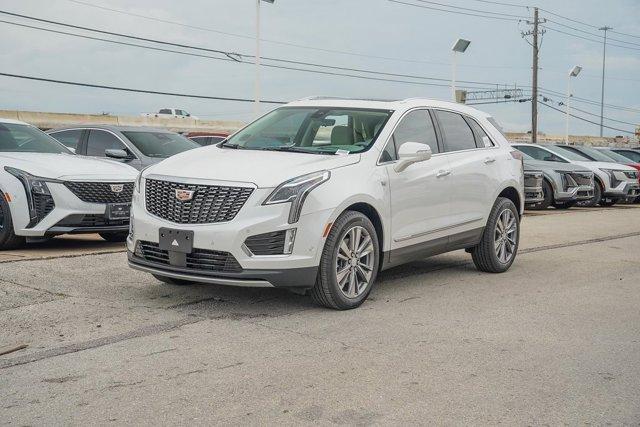 new 2025 Cadillac XT5 car, priced at $59,090