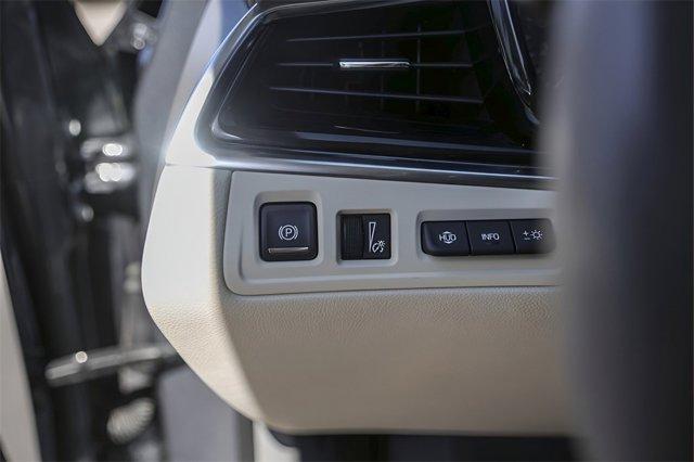 used 2022 Cadillac XT6 car, priced at $30,689