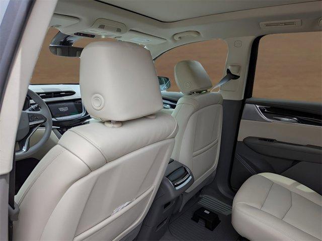 new 2025 Cadillac XT6 car, priced at $62,034