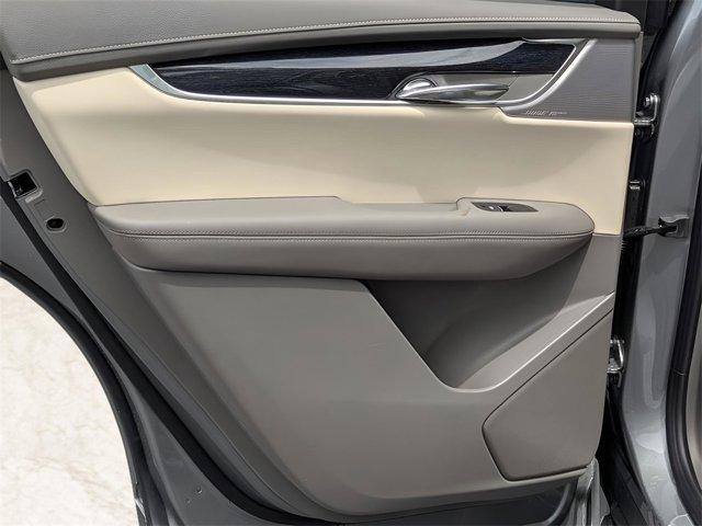 new 2025 Cadillac XT6 car, priced at $62,034