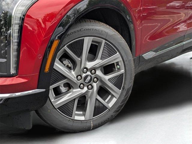 new 2025 Cadillac OPTIQ car, priced at $56,065