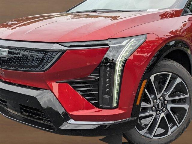 new 2025 Cadillac OPTIQ car, priced at $57,190