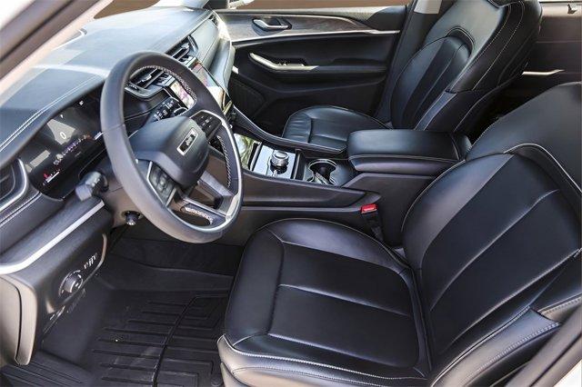 used 2024 Jeep Grand Cherokee L car, priced at $39,998
