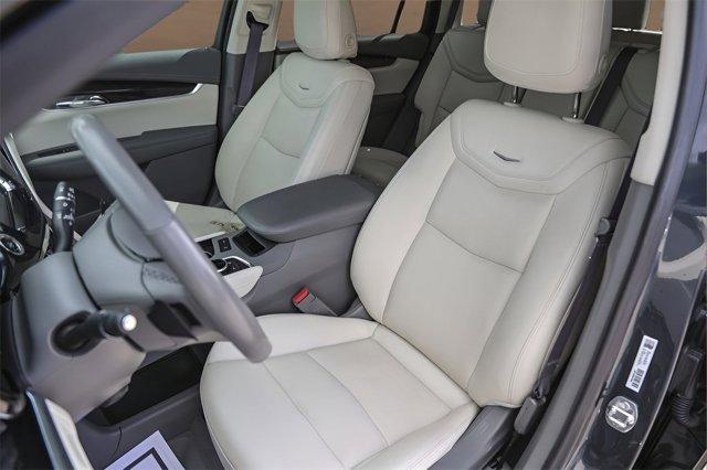 used 2020 Cadillac XT6 car, priced at $32,288
