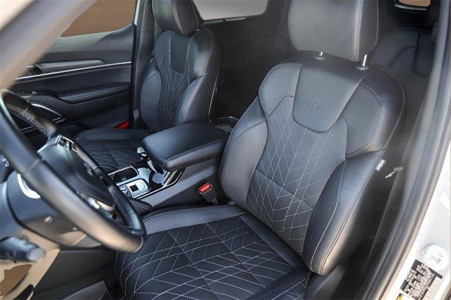 used 2023 Kia Telluride car, priced at $38,688