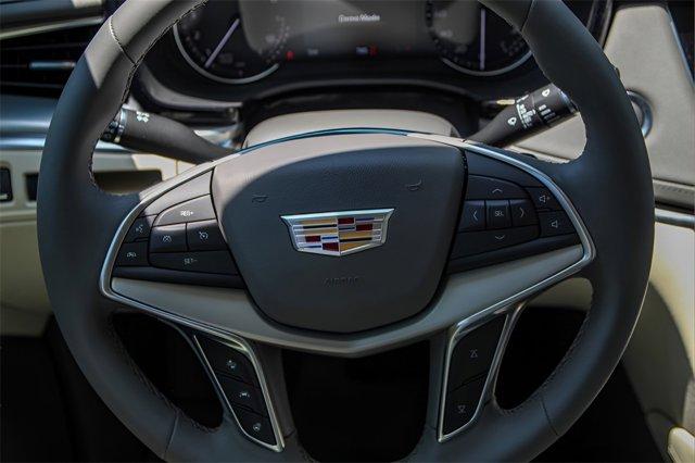 new 2025 Cadillac XT5 car, priced at $55,210
