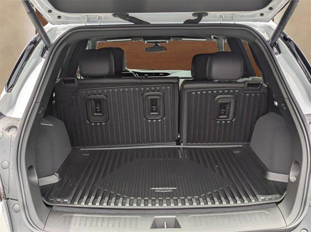 new 2025 Cadillac XT5 car, priced at $47,639