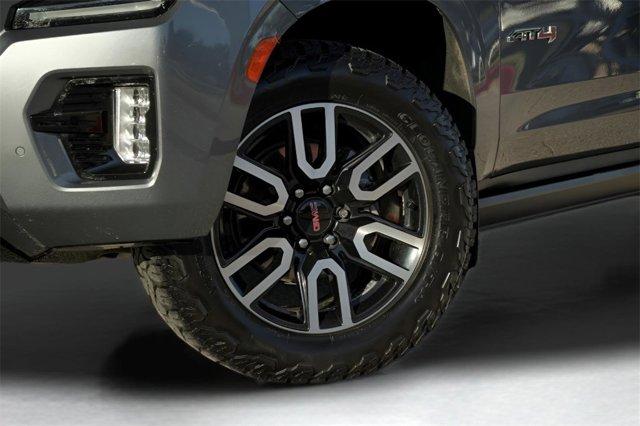 used 2022 GMC Yukon car, priced at $52,998