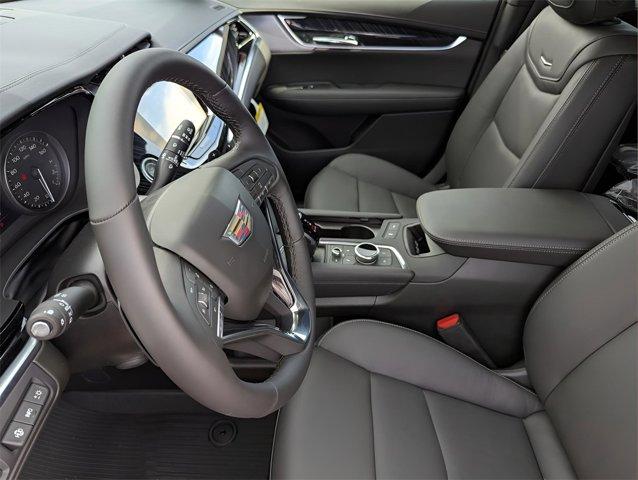 new 2025 Cadillac XT6 car, priced at $56,515