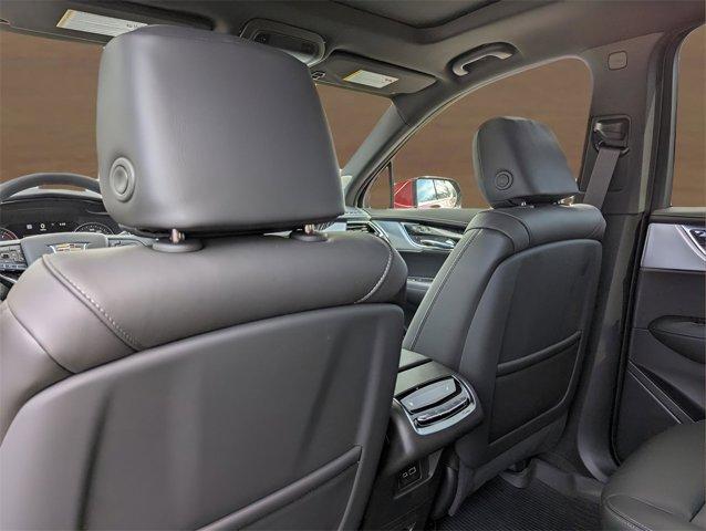 new 2025 Cadillac XT6 car, priced at $56,515