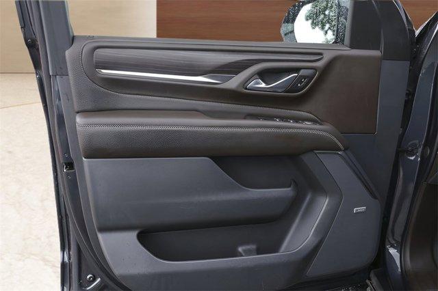 used 2022 GMC Yukon XL car, priced at $48,928