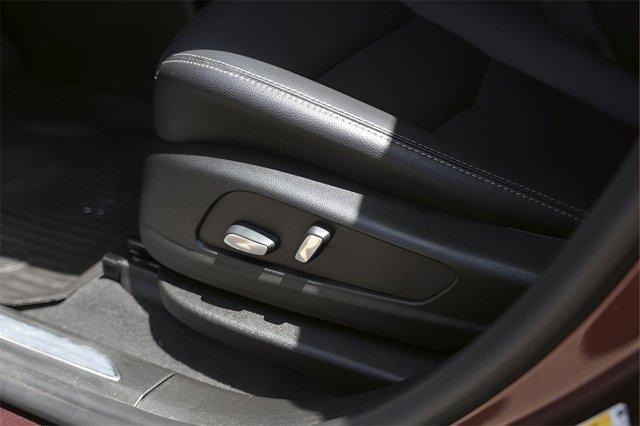 used 2022 Cadillac XT5 car, priced at $25,998