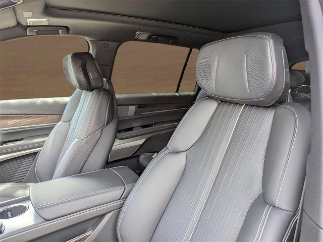 new 2026 Cadillac VISTIQ car
