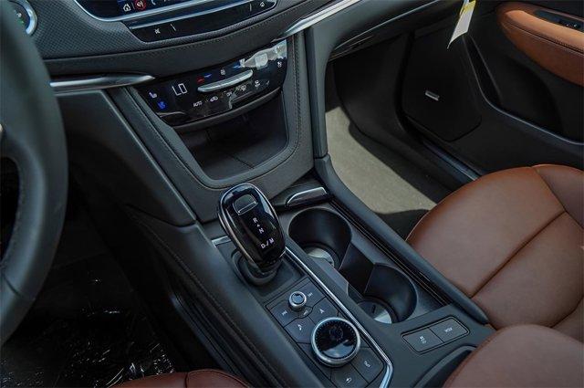 new 2025 Cadillac XT5 car, priced at $65,834