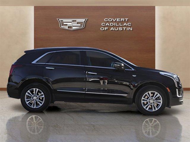 used 2022 Cadillac XT5 car, priced at $27,998