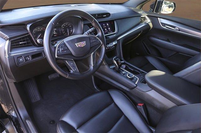 used 2022 Cadillac XT5 car, priced at $27,998