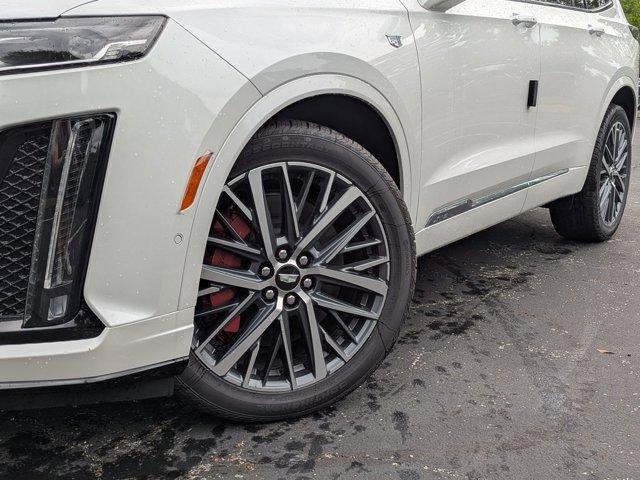 new 2025 Cadillac XT6 car, priced at $69,759