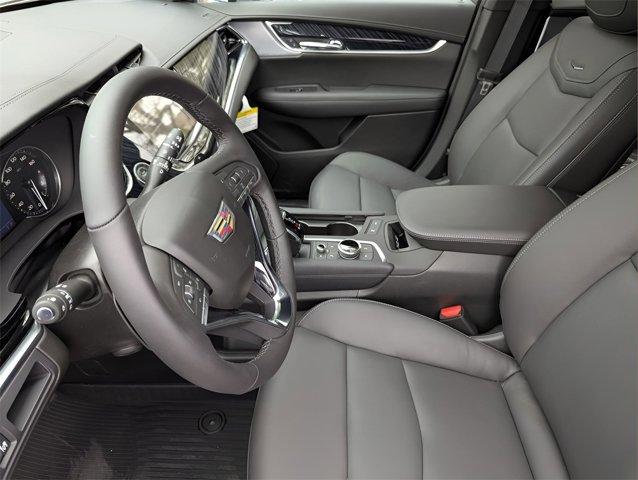 new 2025 Cadillac XT6 car, priced at $52,640