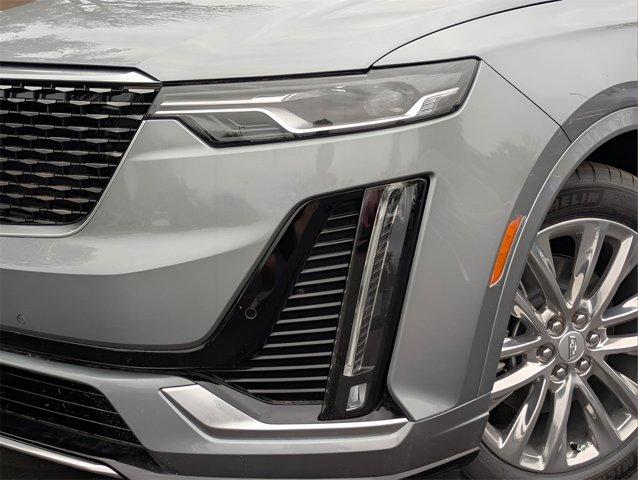 new 2025 Cadillac XT6 car, priced at $52,640