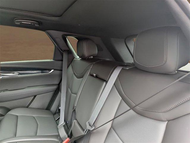 new 2025 Cadillac XT5 car, priced at $55,515