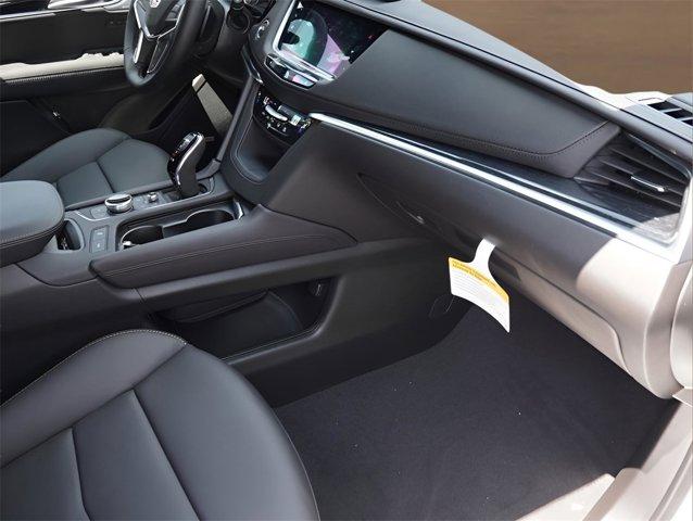 new 2025 Cadillac XT5 car, priced at $57,790