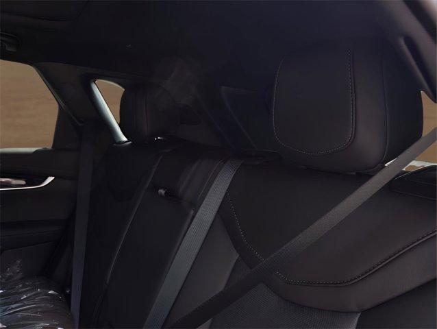 new 2025 Cadillac XT5 car, priced at $57,790