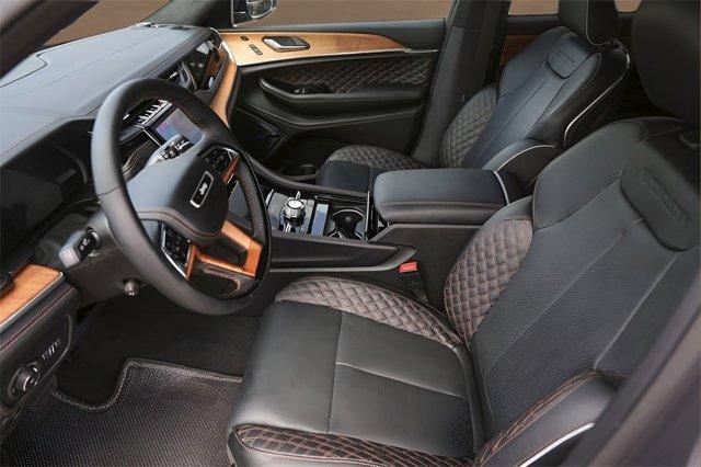 used 2025 Jeep Grand Cherokee L car, priced at $59,998