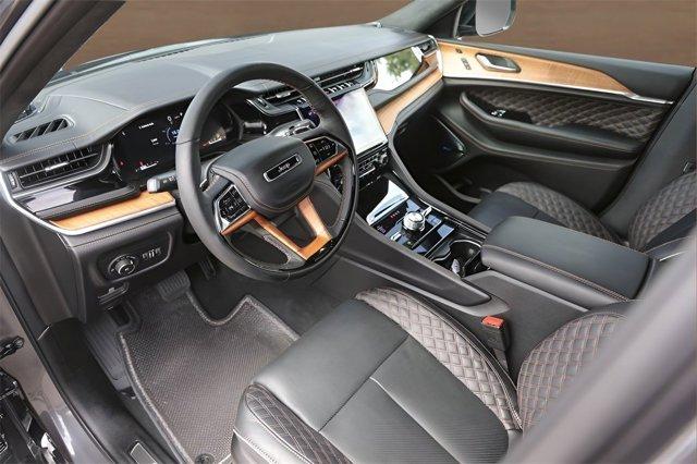 used 2025 Jeep Grand Cherokee L car, priced at $59,998