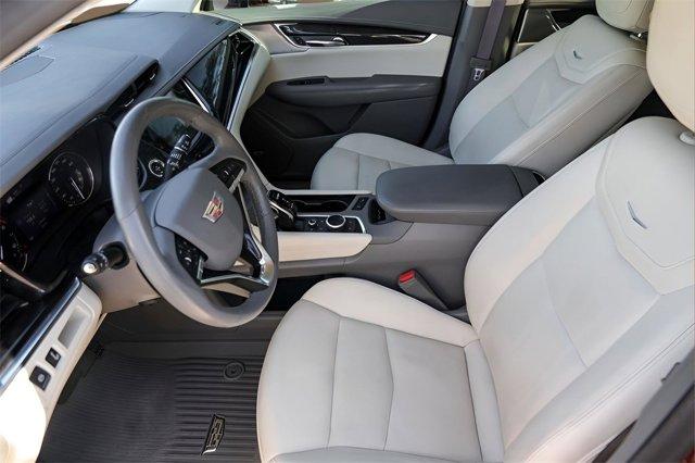 used 2022 Cadillac XT6 car, priced at $29,656
