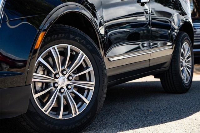 used 2019 Cadillac XT5 car, priced at $24,286