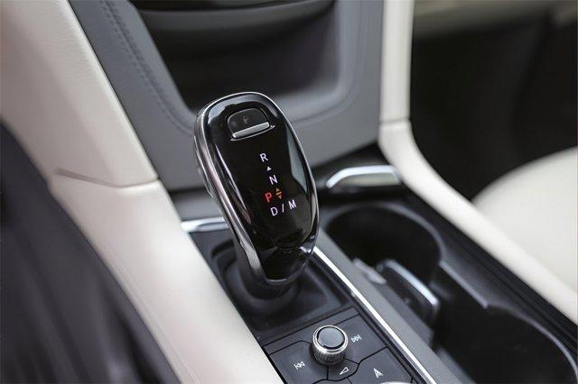 used 2022 Cadillac XT6 car, priced at $34,998