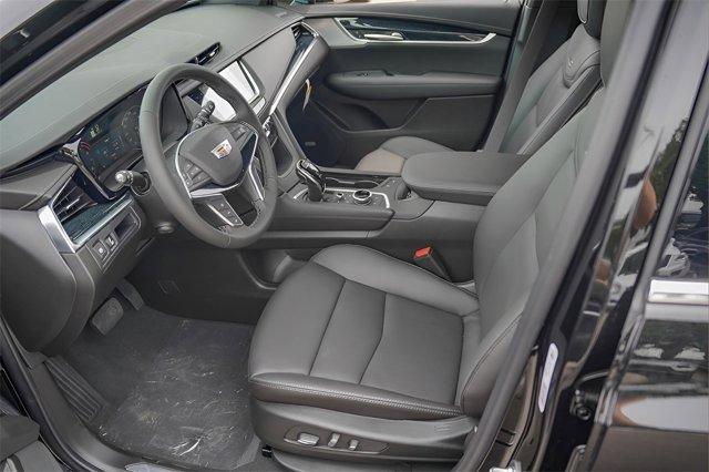 new 2025 Cadillac XT5 car, priced at $54,915