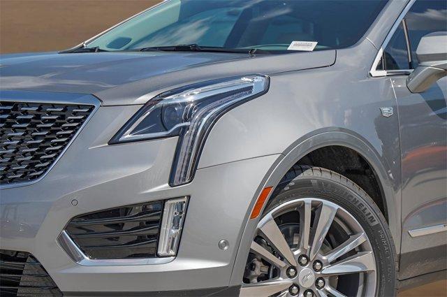 new 2025 Cadillac XT5 car, priced at $58,260