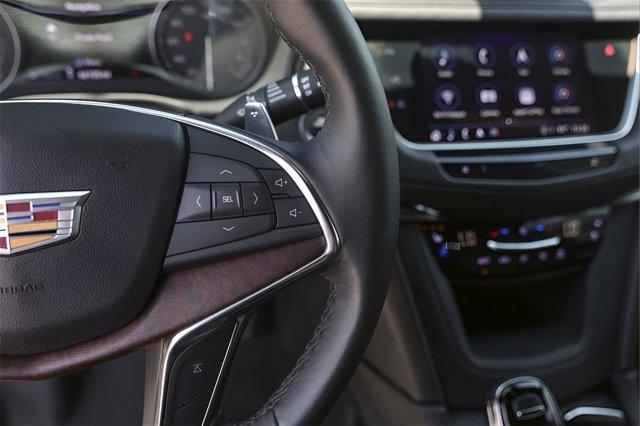 used 2022 Cadillac XT5 car, priced at $31,998