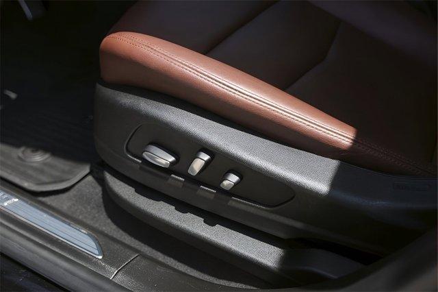 used 2022 Cadillac XT5 car, priced at $31,998