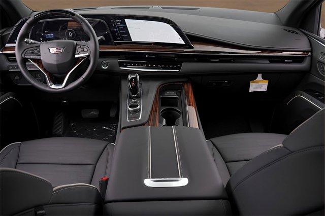 new 2024 Cadillac Escalade ESV car, priced at $89,415