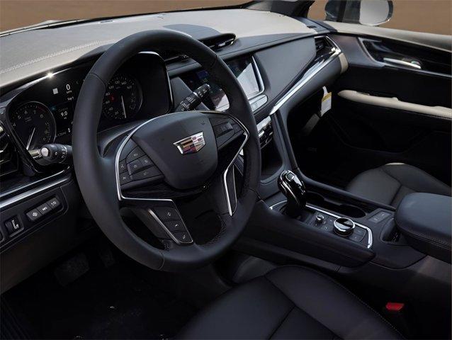 new 2025 Cadillac XT5 car, priced at $58,490