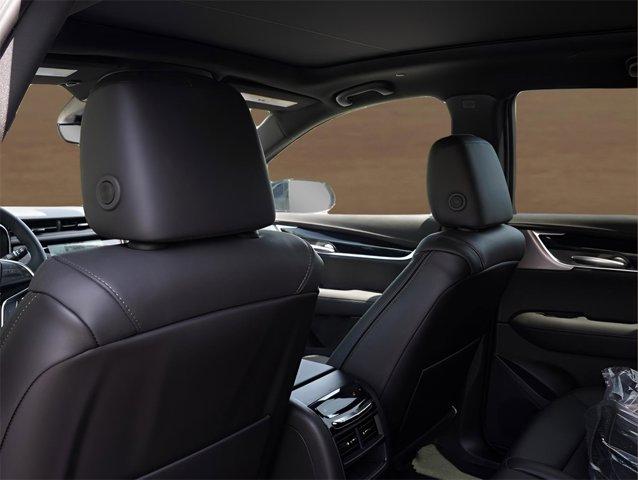 new 2025 Cadillac XT5 car, priced at $58,490