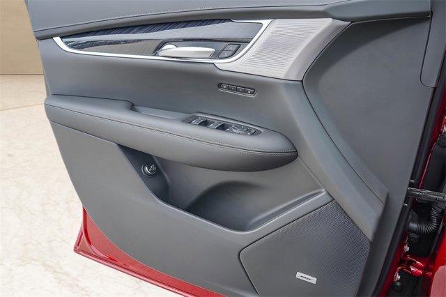 new 2025 Cadillac XT6 car, priced at $63,259