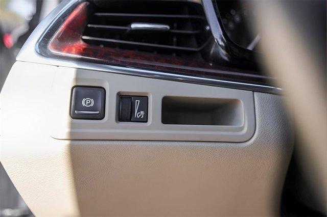 used 2019 Cadillac XT5 car, priced at $19,998