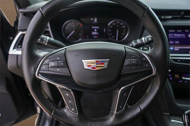 used 2022 Cadillac XT5 car, priced at $30,688