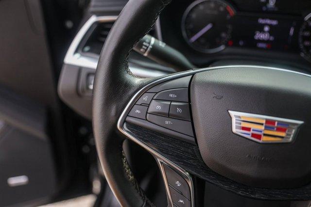 used 2022 Cadillac XT5 car, priced at $30,688