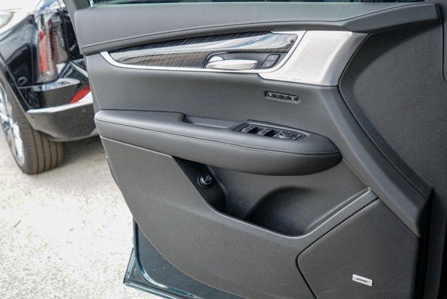 new 2025 Cadillac XT6 car, priced at $59,265