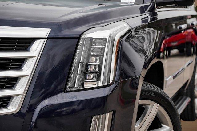 used 2020 Cadillac Escalade car, priced at $40,619