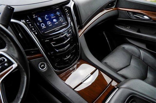 used 2020 Cadillac Escalade car, priced at $40,619