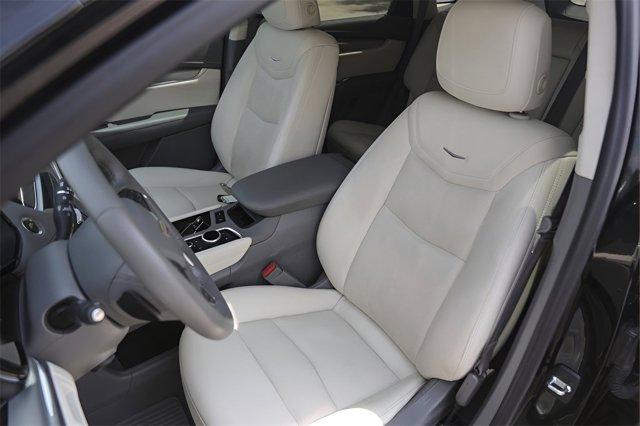 used 2020 Cadillac XT5 car, priced at $25,798