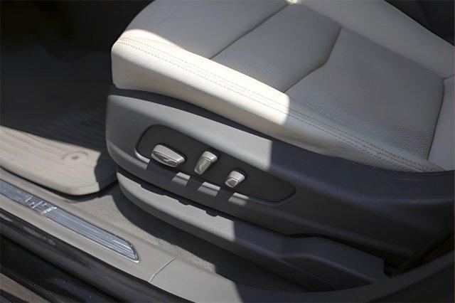 used 2020 Cadillac XT5 car, priced at $25,798